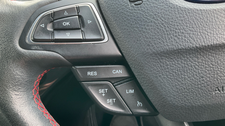 Ford Kuga 2.0 TDCi ST-Line 5dr 2WD Diesel Estate